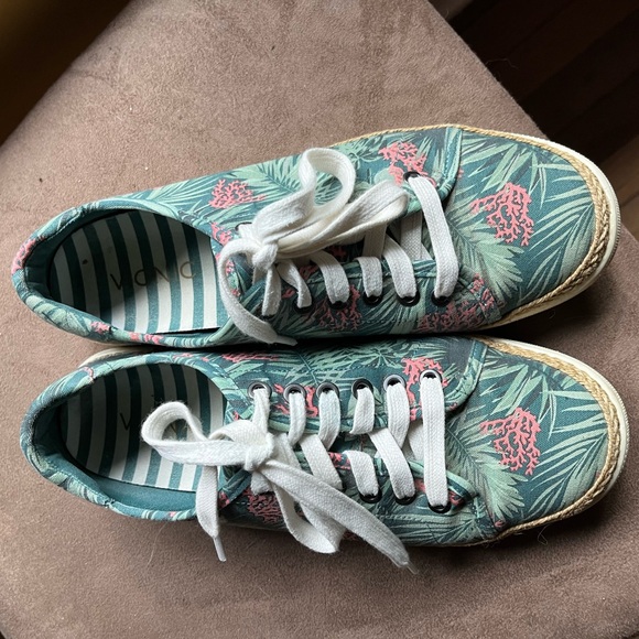Vionic Tropical Hattie Sneakers Size 9 - Picture 6 of 7